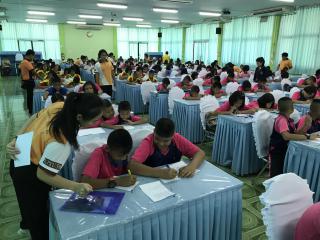 23. กิจกรรมค่ายภาษาไทย ระดับประถมศึกษาปีที่ 6 โครงการพัฒนาศักยภาพผู้เรียนในระดับการศึกษาขั้นพื้นฐาน ระยะที่ 2 เขต2