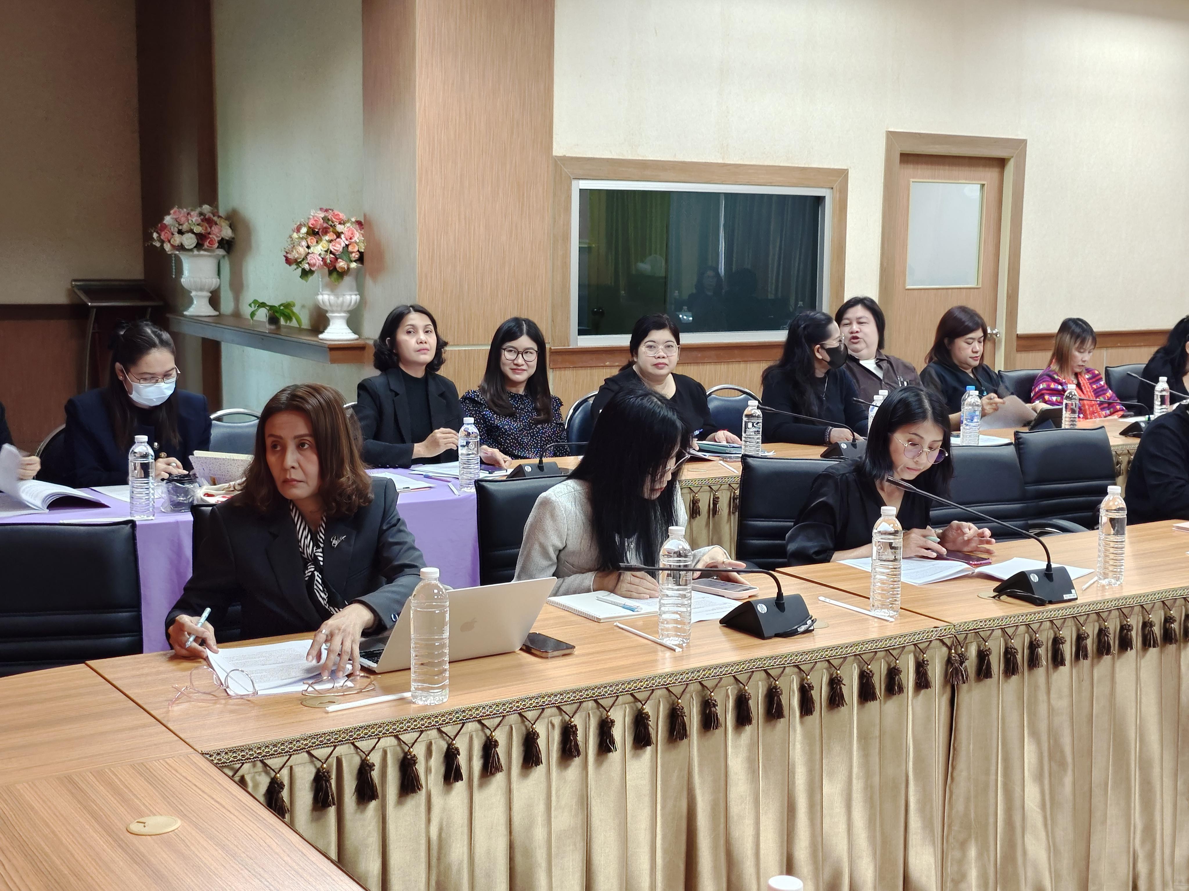 40. กองนโยบายและแผน มรภ.กำแพงเพชร จัดอบรมเชิงปฏิบัติการ EdPEx เจาะลึกหมวด 3, 4, 6 และ 7 มุ่งยกระดับคุณภาพการศึกษาสู่มาตรฐานสากล