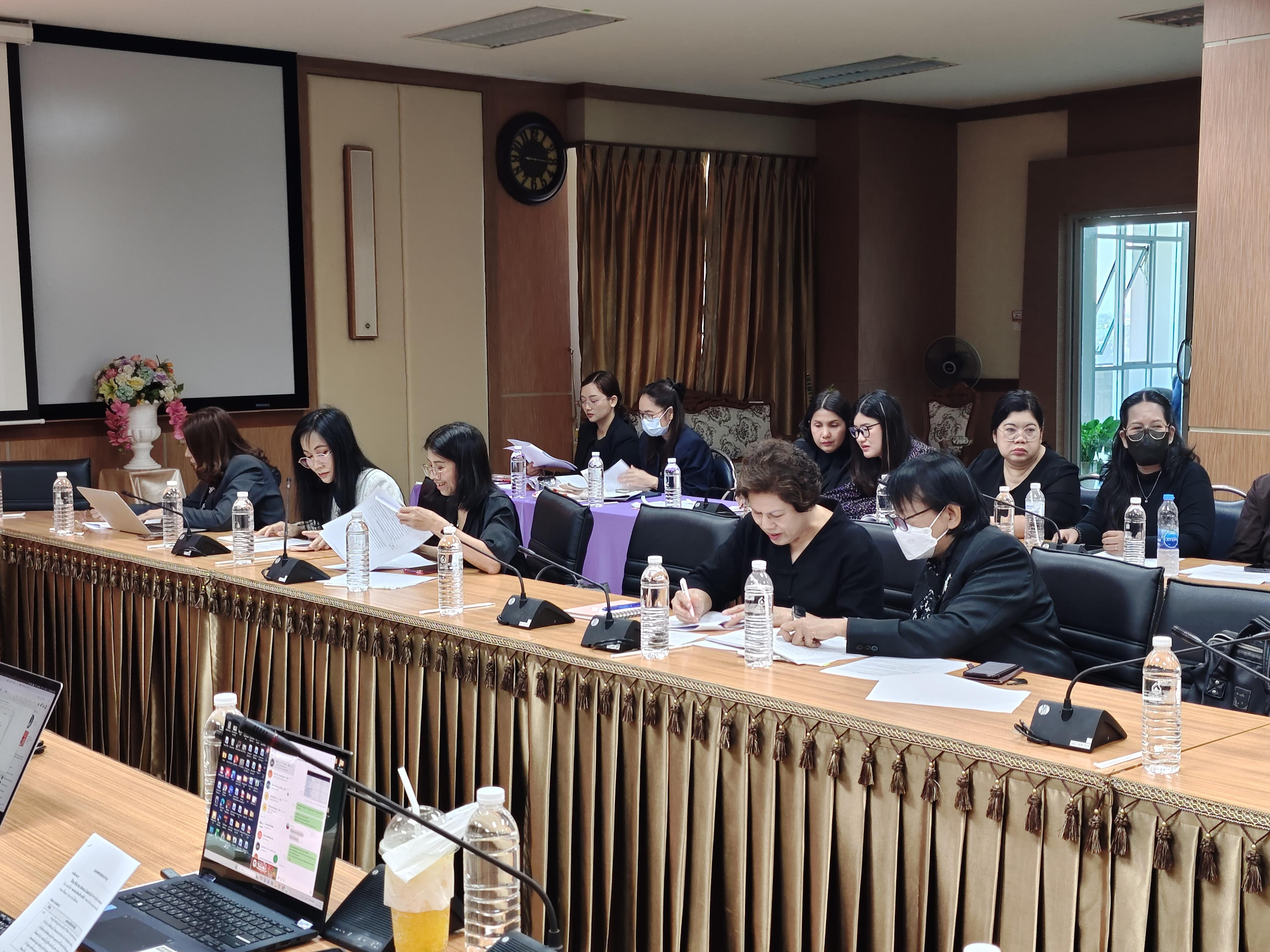 45. กองนโยบายและแผน มรภ.กำแพงเพชร จัดอบรมเชิงปฏิบัติการ EdPEx เจาะลึกหมวด 3, 4, 6 และ 7 มุ่งยกระดับคุณภาพการศึกษาสู่มาตรฐานสากล