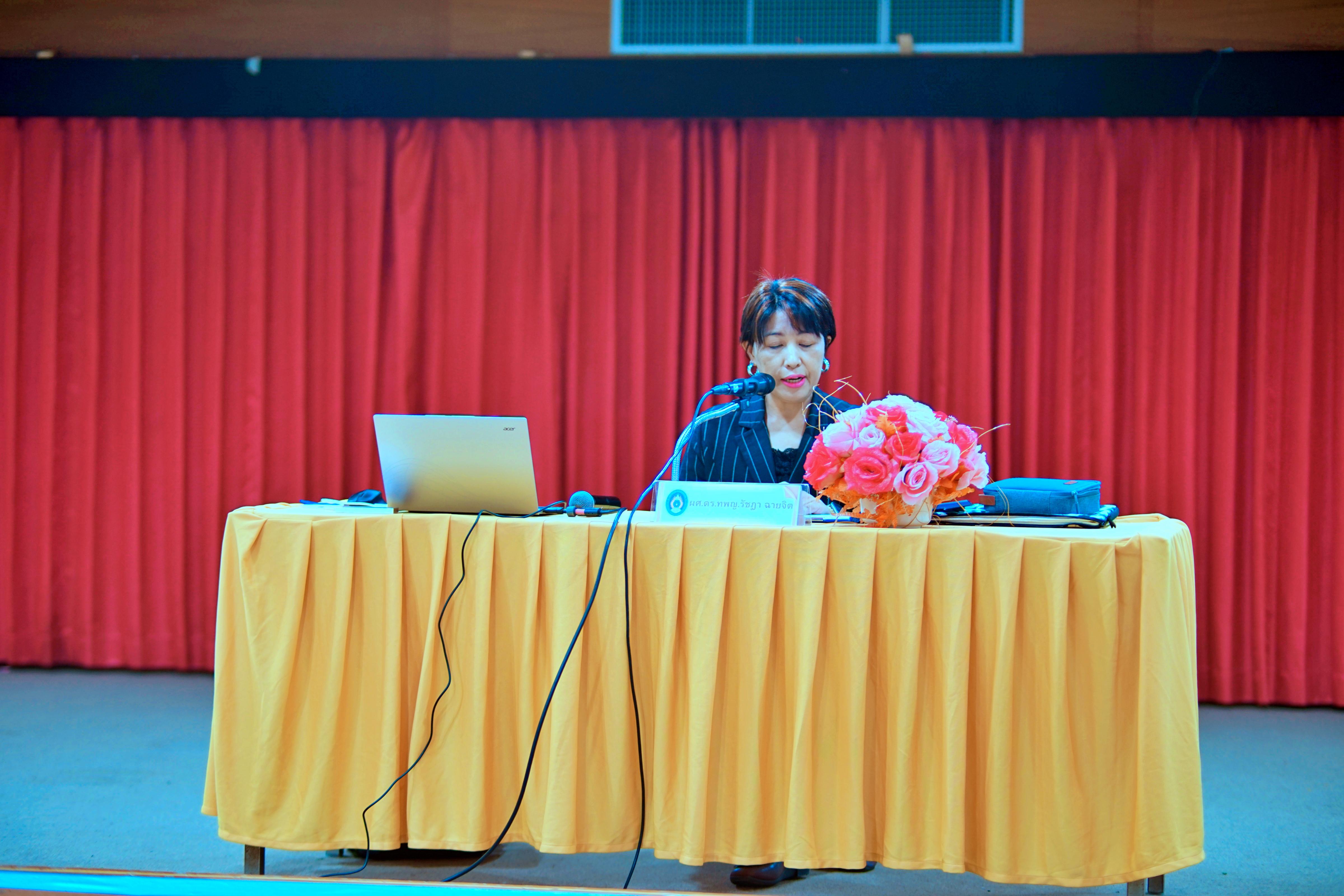 มรภ.กำแพงเพชร เดินหน้ายกระดับคุณภาพการศึกษา จัดอบรมเชิงปฏิบัติการ EdPEx หมวด 6 มุ่งเน้นการออกแบบกระบวนการทำงานและหลักสูตรสู่ความเป็นเลิศ