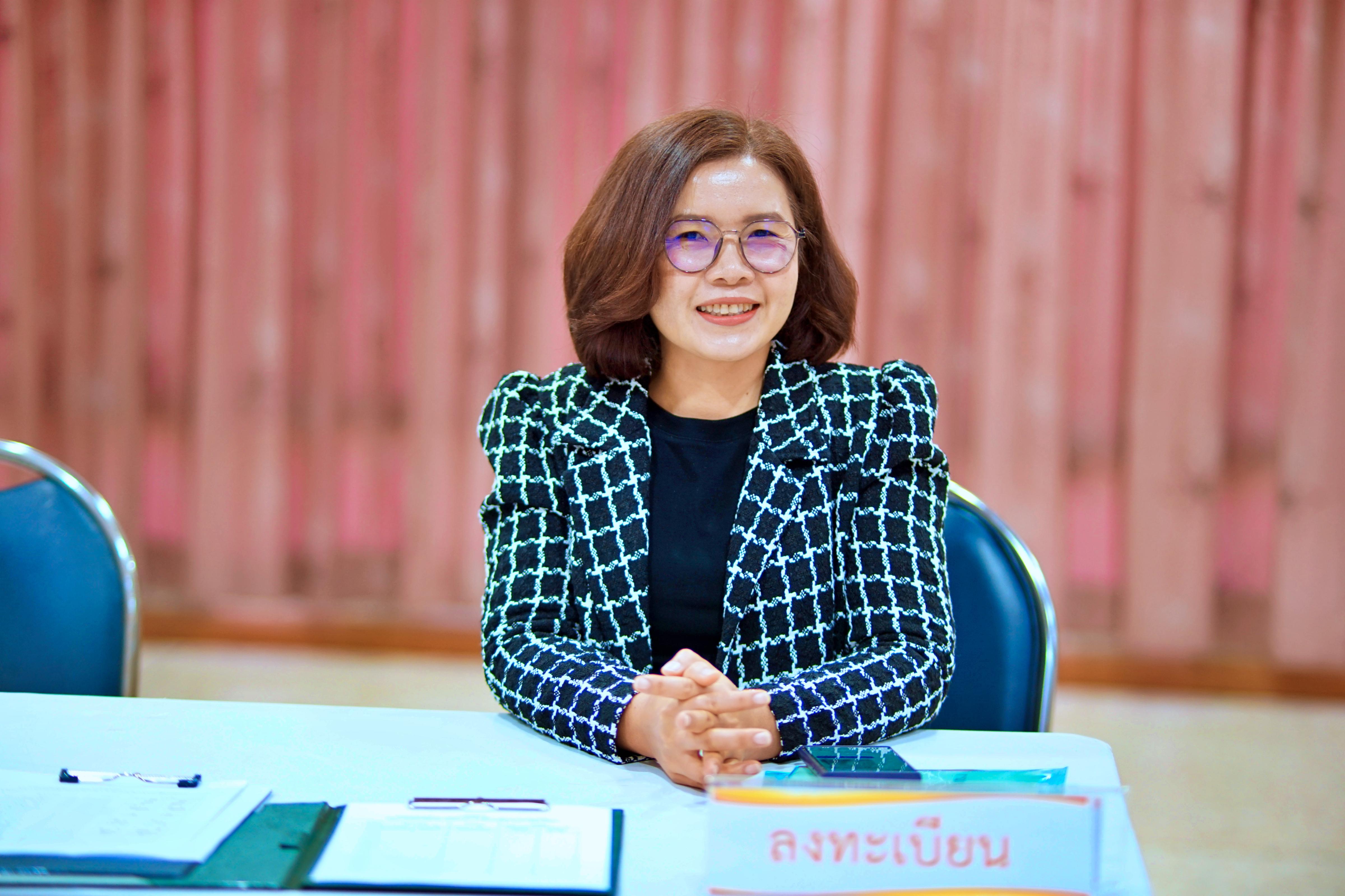 10. มรภ.กำแพงเพชร เดินหน้ายกระดับคุณภาพการศึกษา จัดอบรมเชิงปฏิบัติการ EdPEx หมวด 6 มุ่งเน้นการออกแบบกระบวนการทำงานและหลักสูตรสู่ความเป็นเลิศ