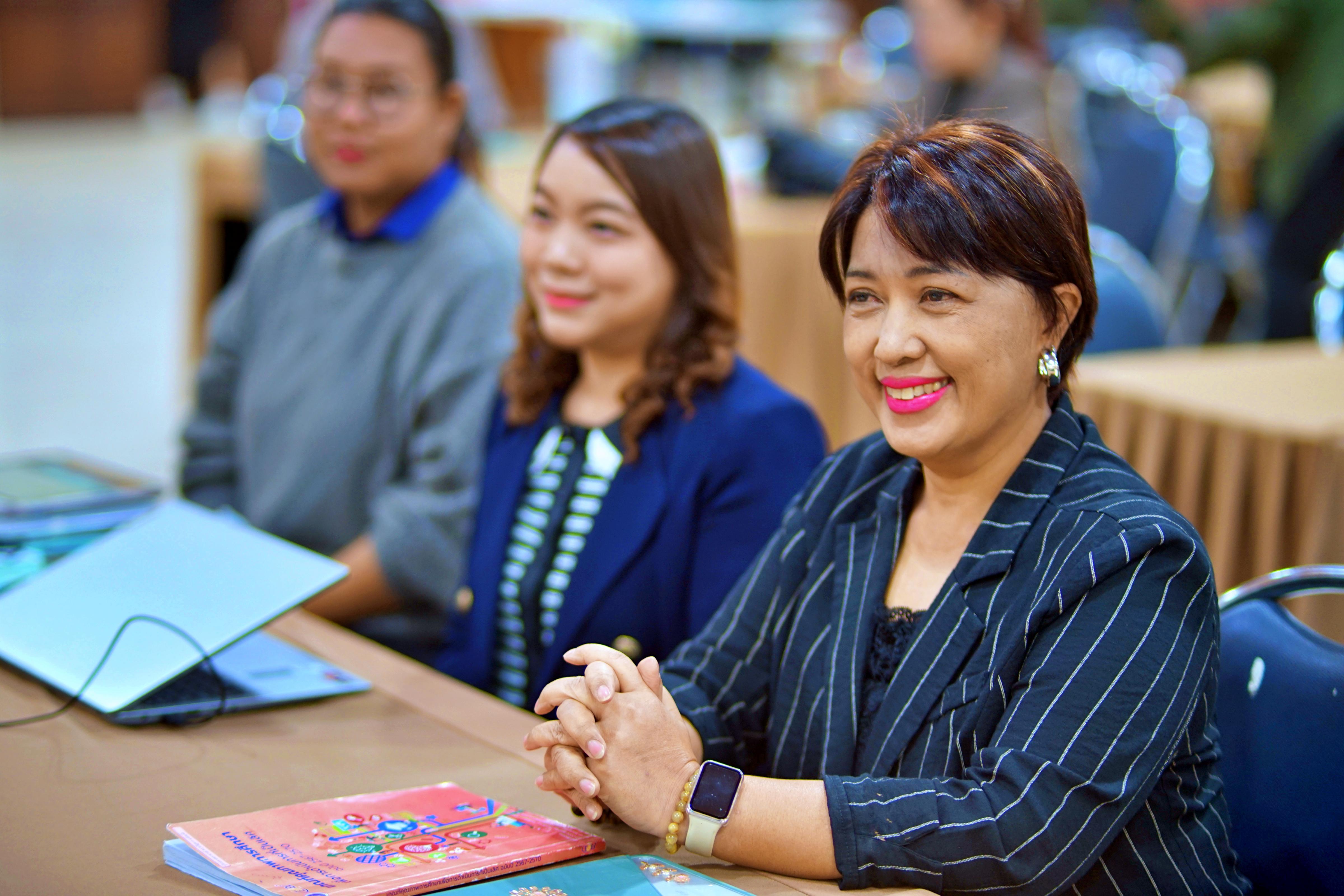 17. มรภ.กำแพงเพชร เดินหน้ายกระดับคุณภาพการศึกษา จัดอบรมเชิงปฏิบัติการ EdPEx หมวด 6 มุ่งเน้นการออกแบบกระบวนการทำงานและหลักสูตรสู่ความเป็นเลิศ