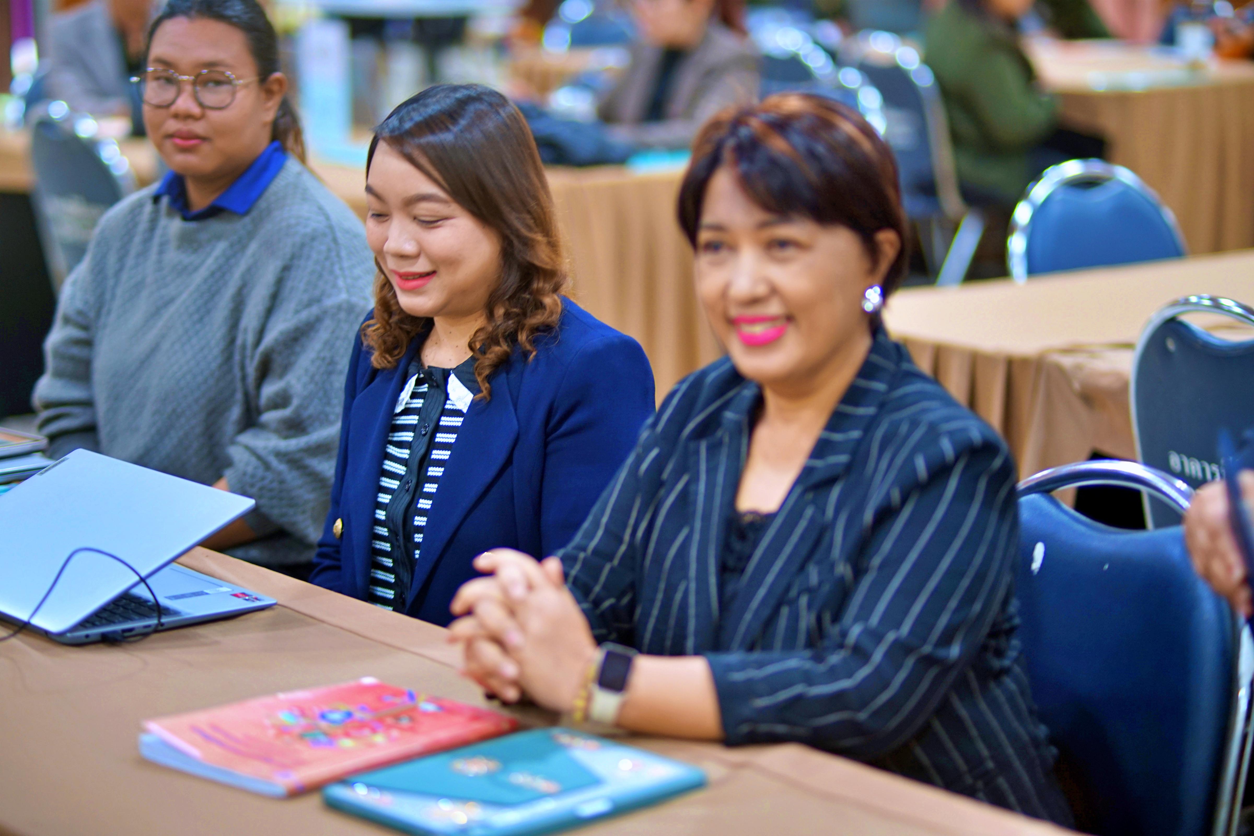 19. มรภ.กำแพงเพชร เดินหน้ายกระดับคุณภาพการศึกษา จัดอบรมเชิงปฏิบัติการ EdPEx หมวด 6 มุ่งเน้นการออกแบบกระบวนการทำงานและหลักสูตรสู่ความเป็นเลิศ