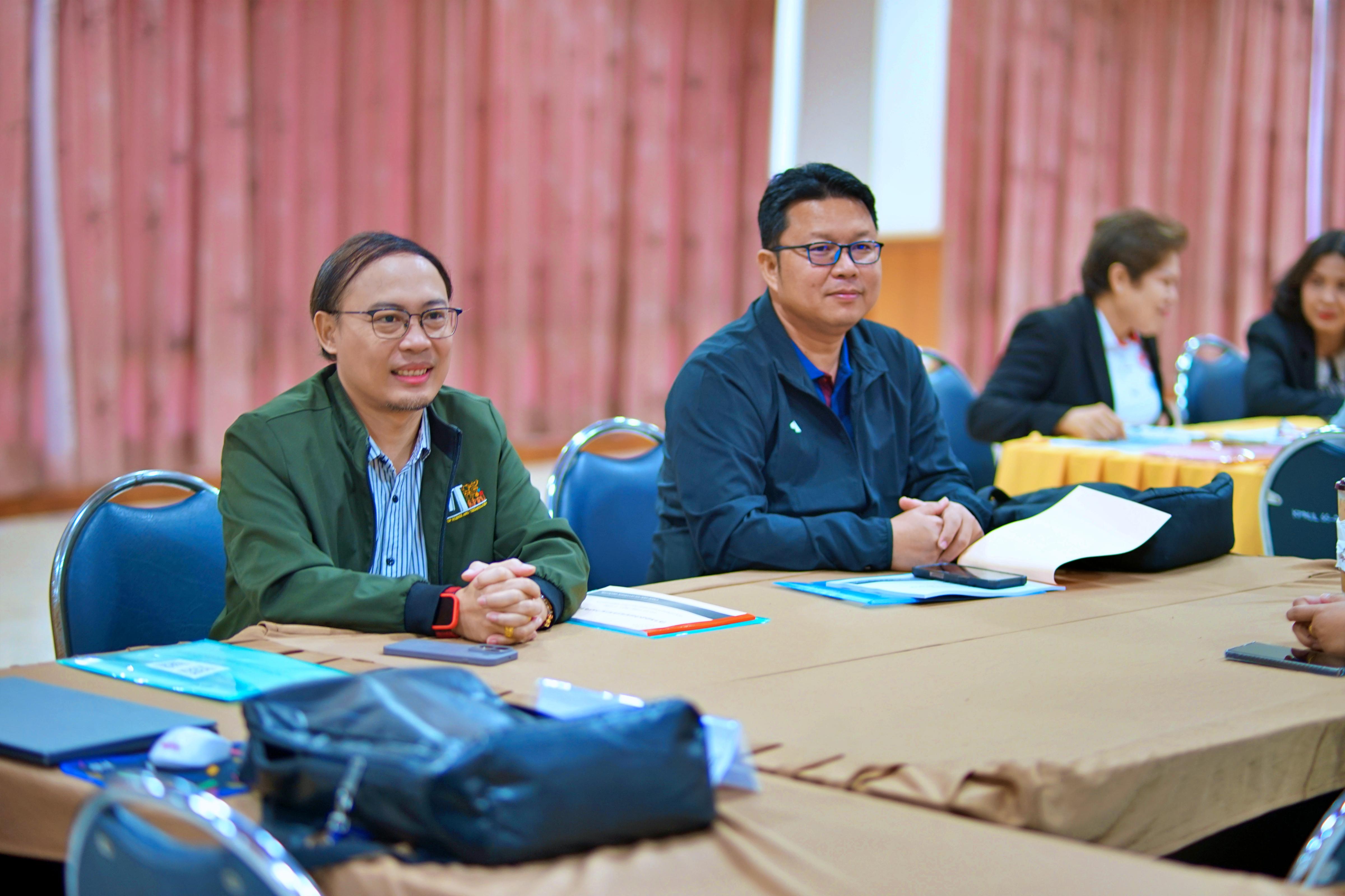 22. มรภ.กำแพงเพชร เดินหน้ายกระดับคุณภาพการศึกษา จัดอบรมเชิงปฏิบัติการ EdPEx หมวด 6 มุ่งเน้นการออกแบบกระบวนการทำงานและหลักสูตรสู่ความเป็นเลิศ