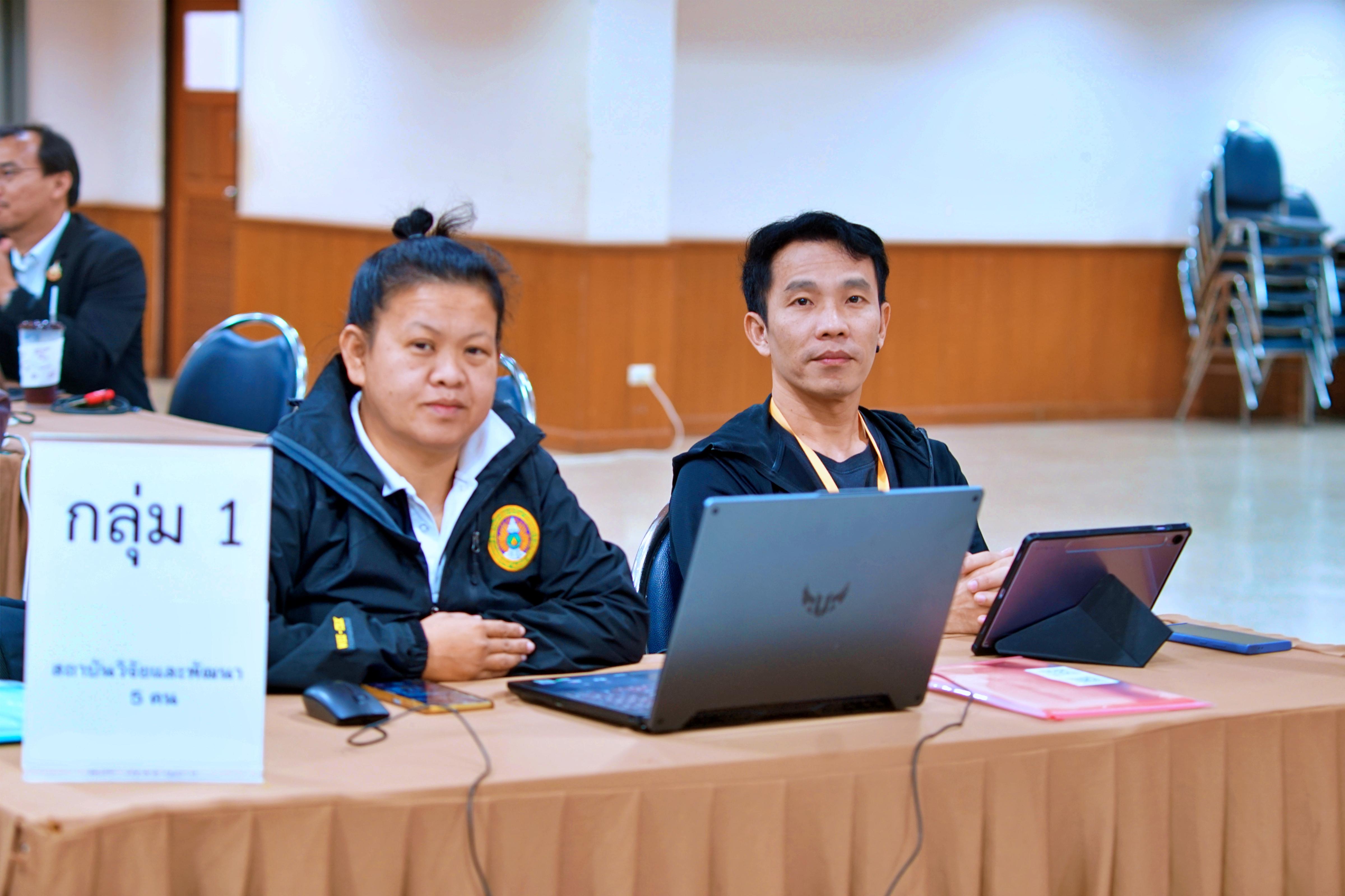 31. มรภ.กำแพงเพชร เดินหน้ายกระดับคุณภาพการศึกษา จัดอบรมเชิงปฏิบัติการ EdPEx หมวด 6 มุ่งเน้นการออกแบบกระบวนการทำงานและหลักสูตรสู่ความเป็นเลิศ