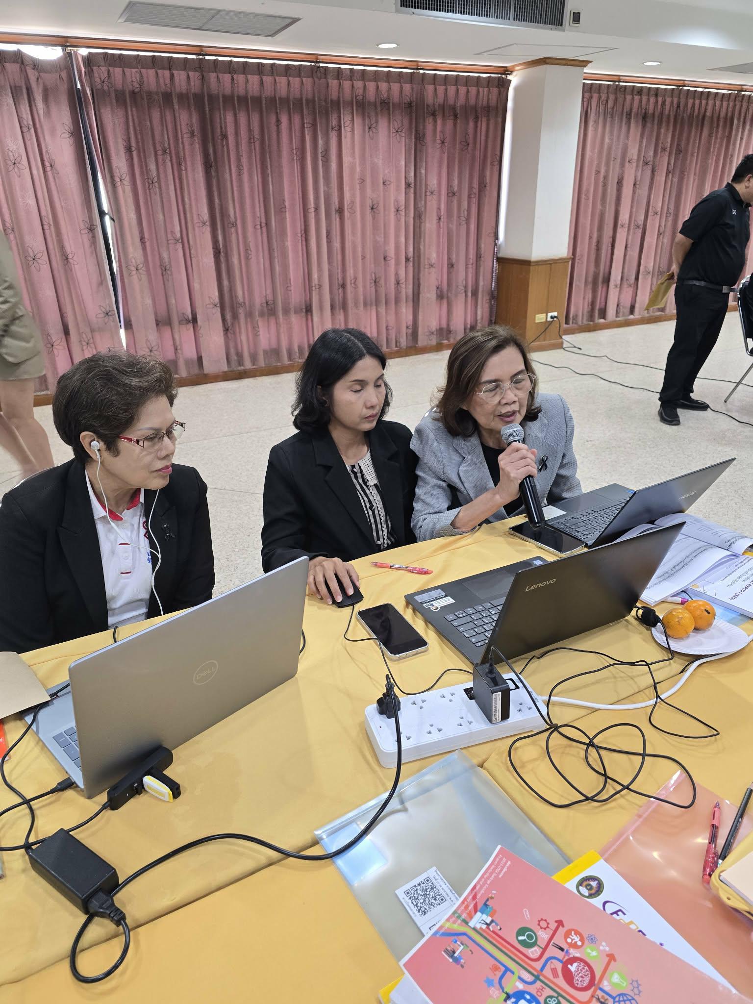 79. มรภ.กำแพงเพชร เดินหน้ายกระดับคุณภาพการศึกษา จัดอบรมเชิงปฏิบัติการ EdPEx หมวด 6 มุ่งเน้นการออกแบบกระบวนการทำงานและหลักสูตรสู่ความเป็นเลิศ