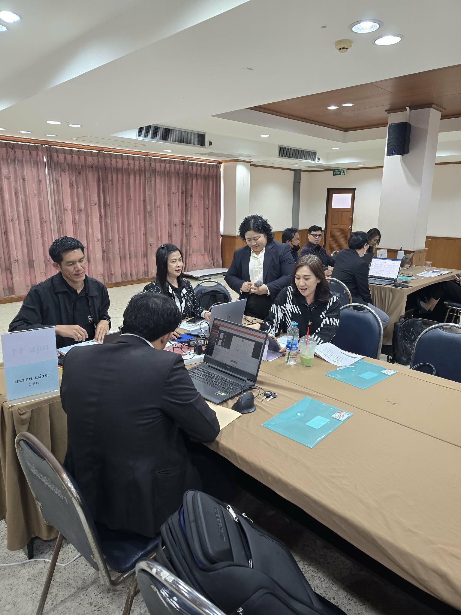 90. มรภ.กำแพงเพชร เดินหน้ายกระดับคุณภาพการศึกษา จัดอบรมเชิงปฏิบัติการ EdPEx หมวด 6 มุ่งเน้นการออกแบบกระบวนการทำงานและหลักสูตรสู่ความเป็นเลิศ