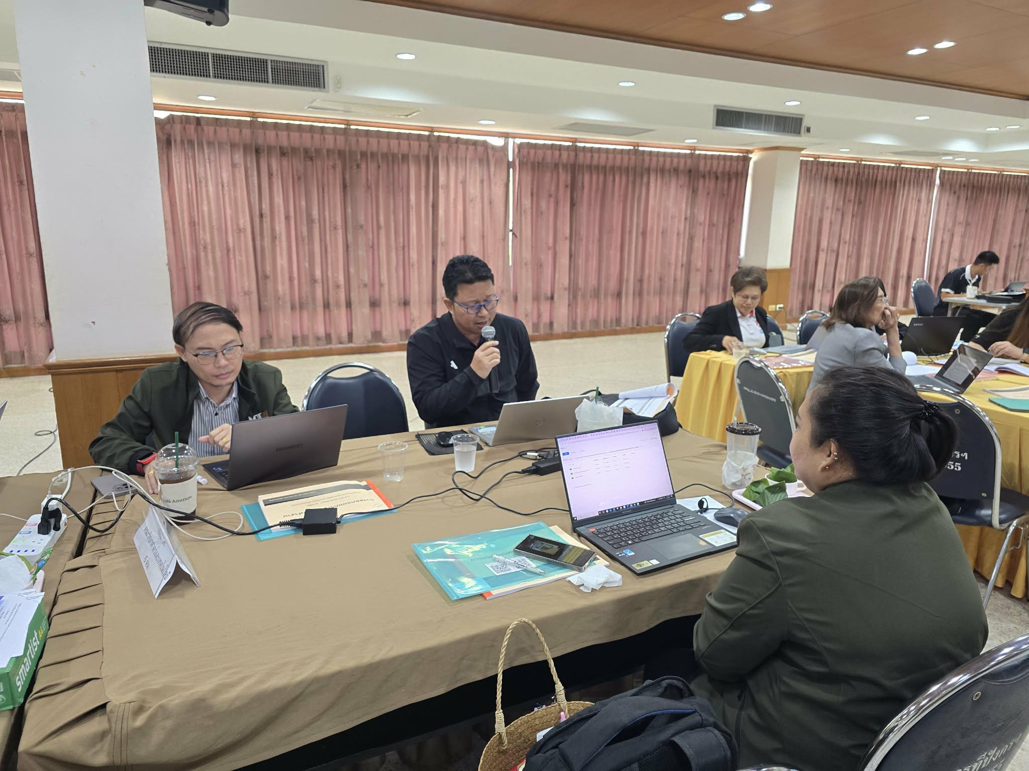 130. มรภ.กำแพงเพชร เดินหน้ายกระดับคุณภาพการศึกษา จัดอบรมเชิงปฏิบัติการ EdPEx หมวด 6 มุ่งเน้นการออกแบบกระบวนการทำงานและหลักสูตรสู่ความเป็นเลิศ