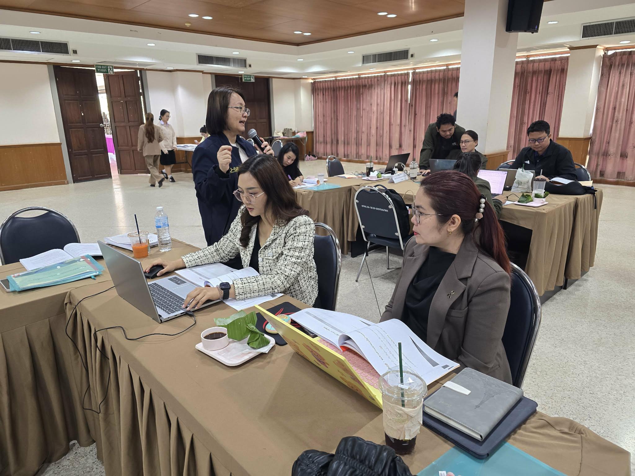 145. มรภ.กำแพงเพชร เดินหน้ายกระดับคุณภาพการศึกษา จัดอบรมเชิงปฏิบัติการ EdPEx หมวด 6 มุ่งเน้นการออกแบบกระบวนการทำงานและหลักสูตรสู่ความเป็นเลิศ