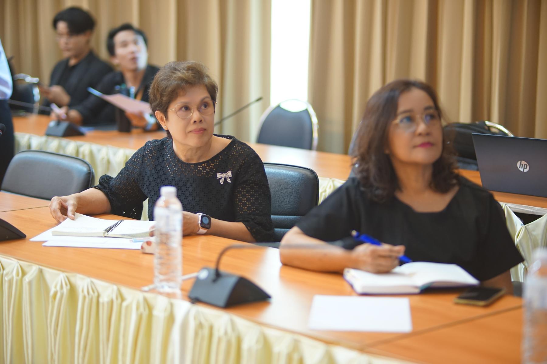 39. มรภ.กำแพงเพชร รุกหนักพัฒนาคุณภาพองค์กร จัดโครงการวิพากษ์กระบวนการทำงาน มุ่งยกระดับสู่มาตรฐาน EdPEx และ TQA