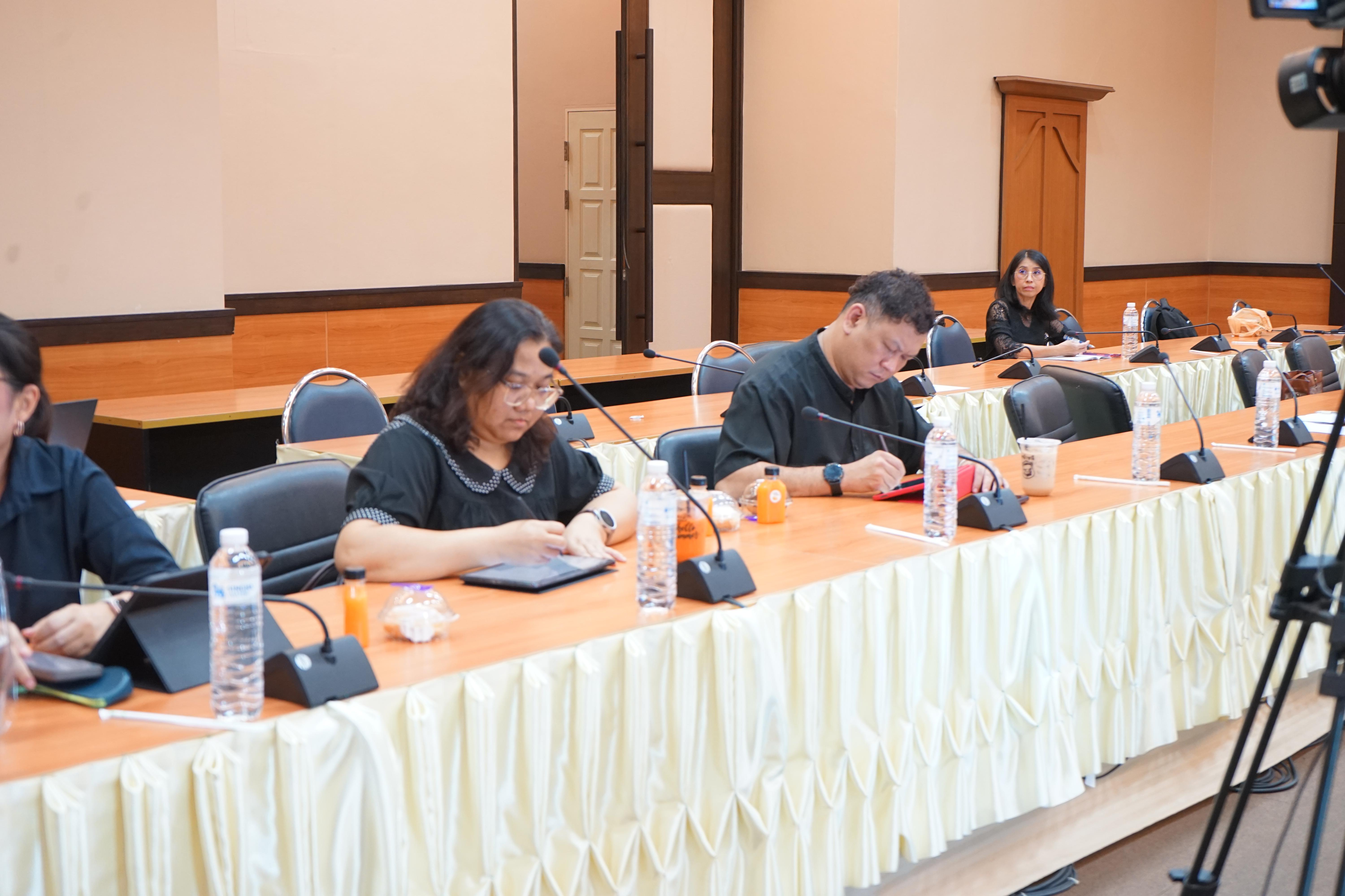 63. มรภ.กำแพงเพชร รุกหนักพัฒนาคุณภาพองค์กร จัดโครงการวิพากษ์กระบวนการทำงาน มุ่งยกระดับสู่มาตรฐาน EdPEx และ TQA