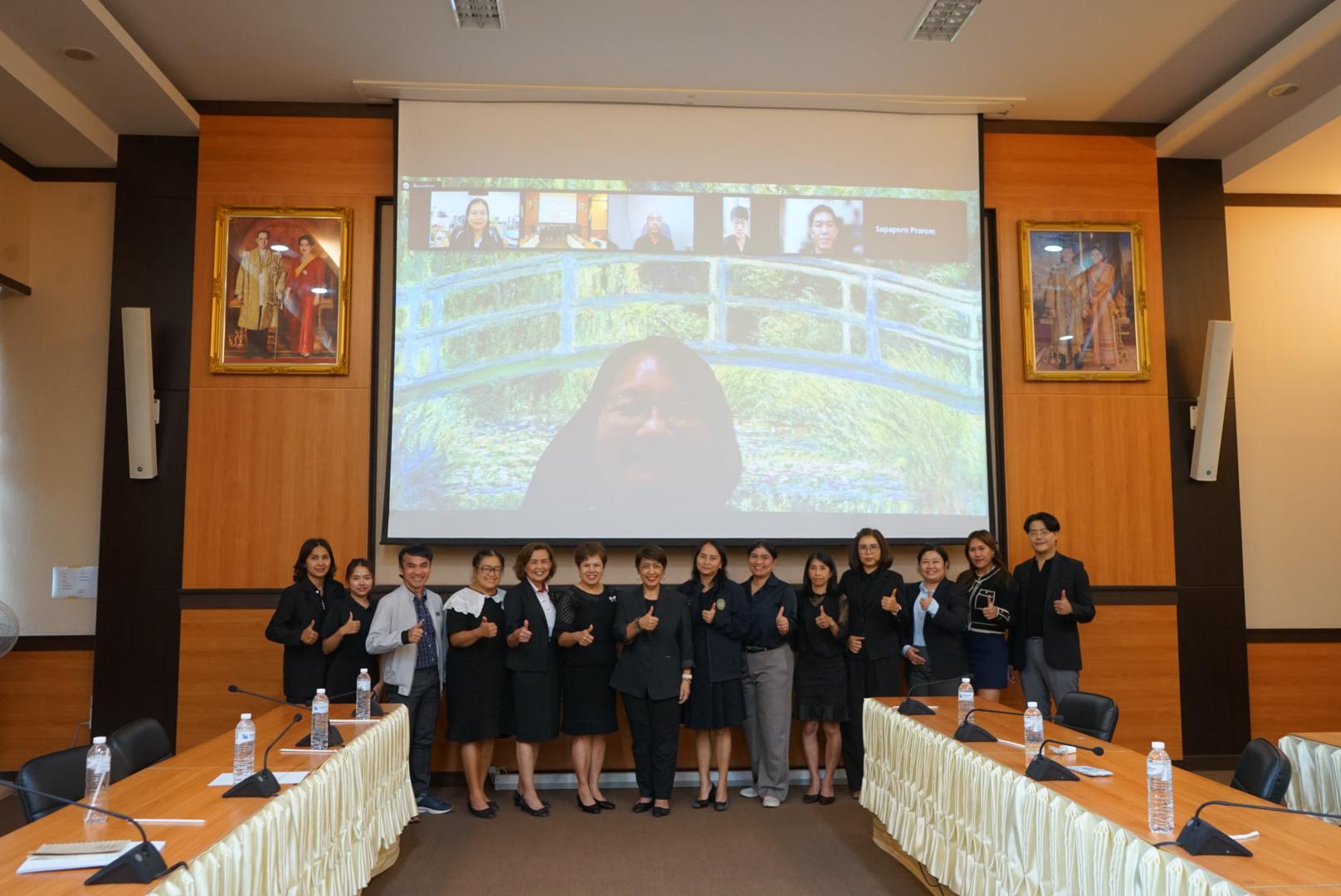 70. มรภ.กำแพงเพชร รุกหนักพัฒนาคุณภาพองค์กร จัดโครงการวิพากษ์กระบวนการทำงาน มุ่งยกระดับสู่มาตรฐาน EdPEx และ TQA