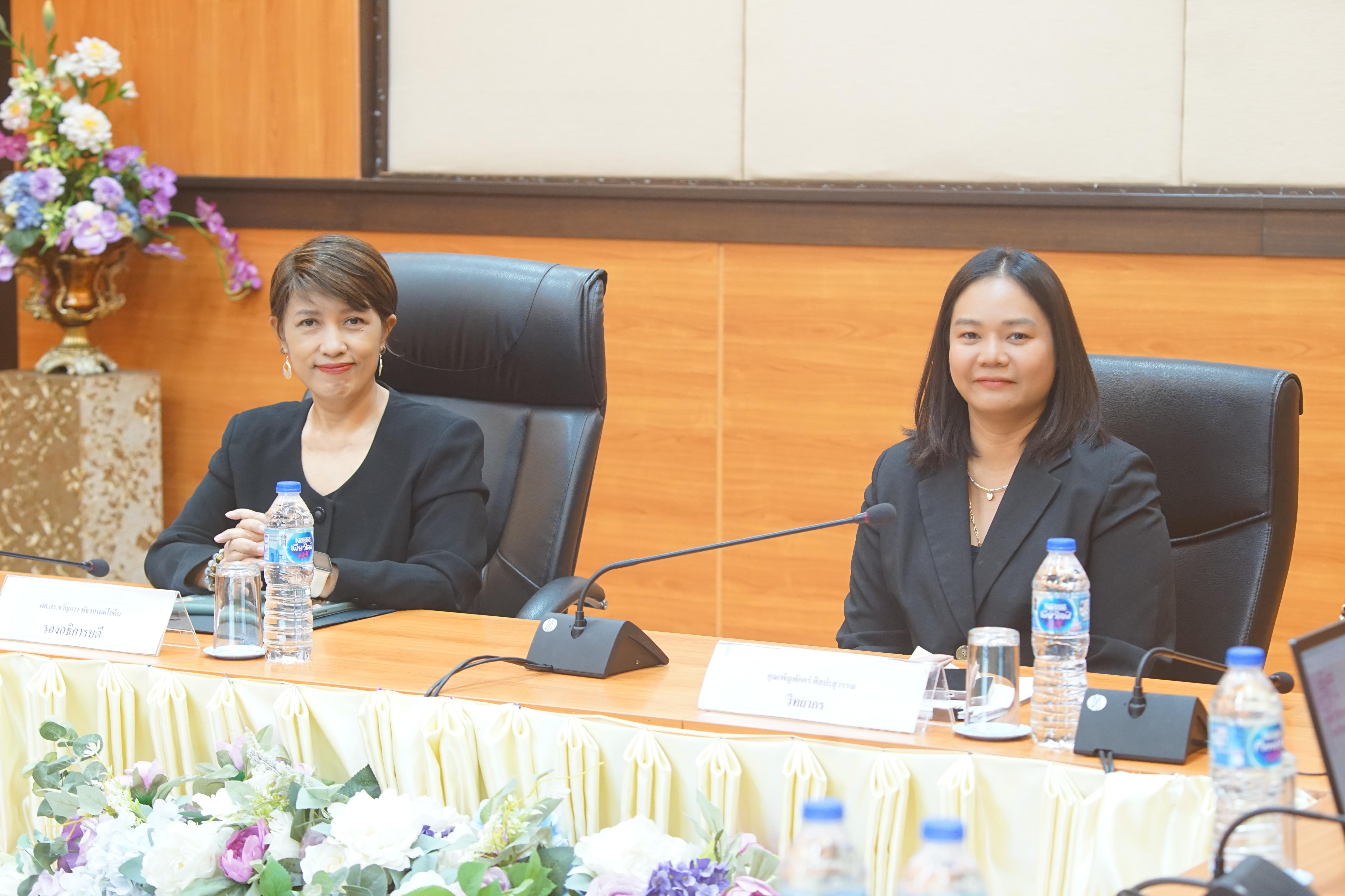 4. มรภ.กำแพงเพชร จัดอบรมระบบการควบคุมภายใน มุ่งยกระดับธรรมาภิบาลในองค์กร