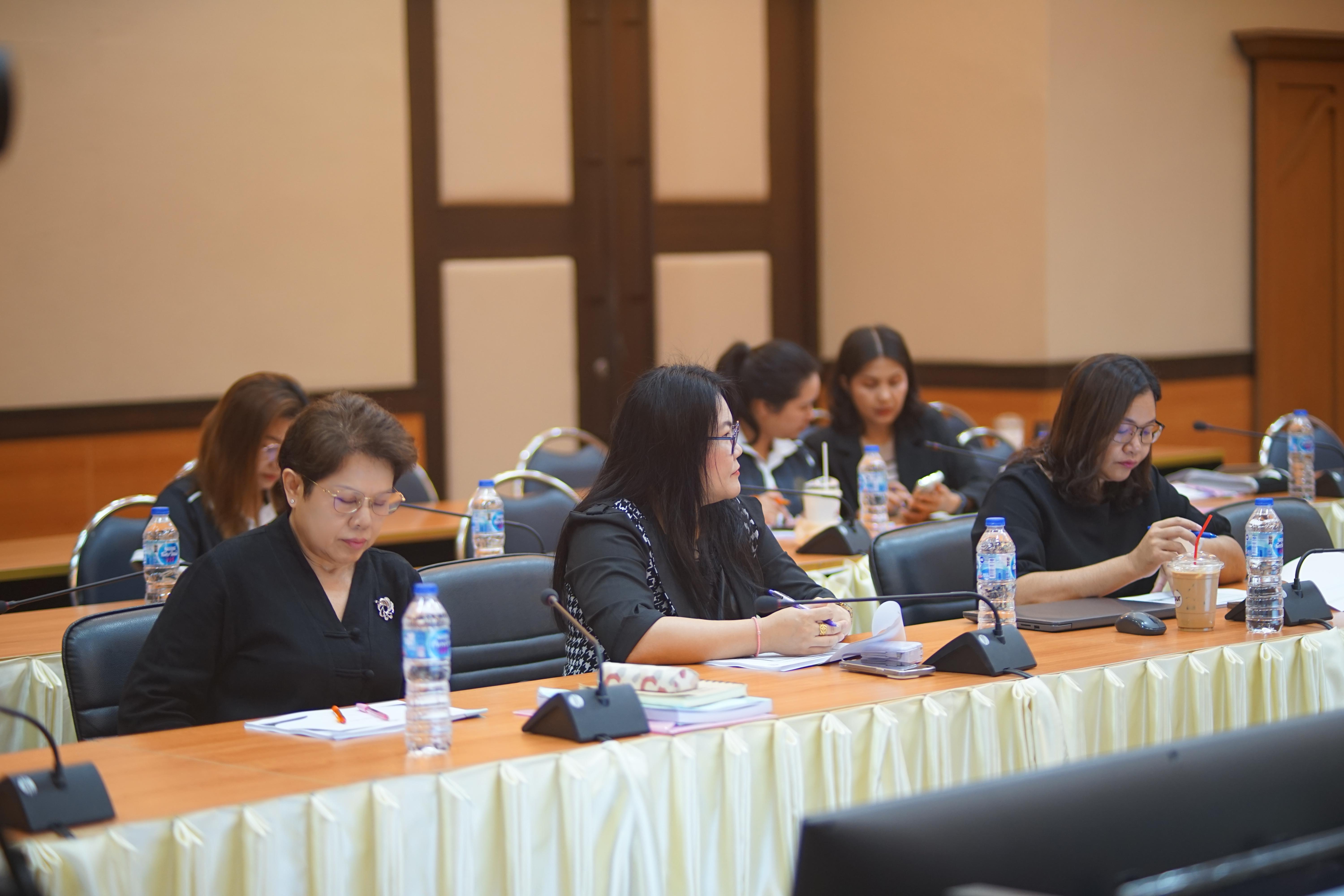 9. มรภ.กำแพงเพชร จัดอบรมระบบการควบคุมภายใน มุ่งยกระดับธรรมาภิบาลในองค์กร