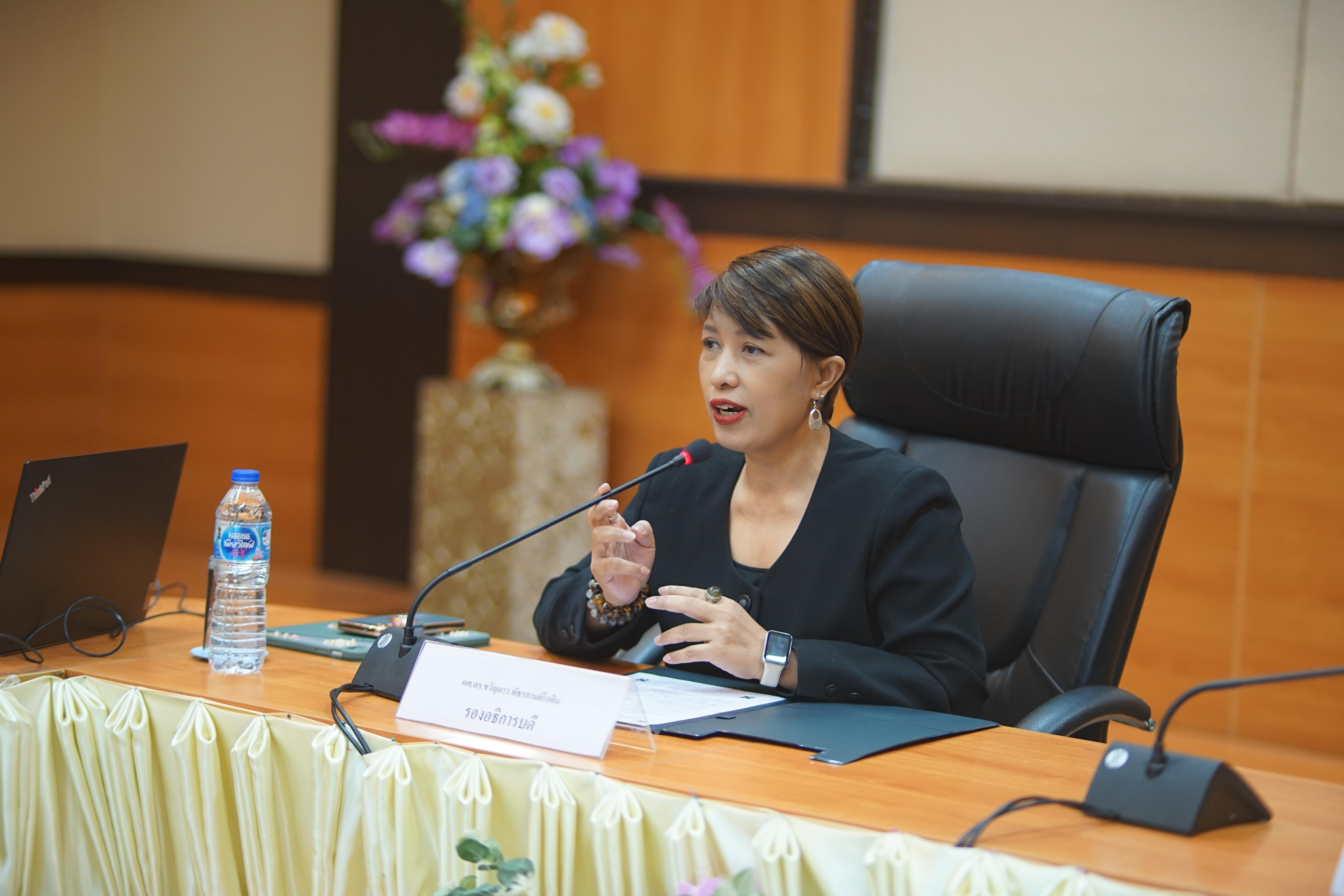 11. มรภ.กำแพงเพชร จัดอบรมระบบการควบคุมภายใน มุ่งยกระดับธรรมาภิบาลในองค์กร