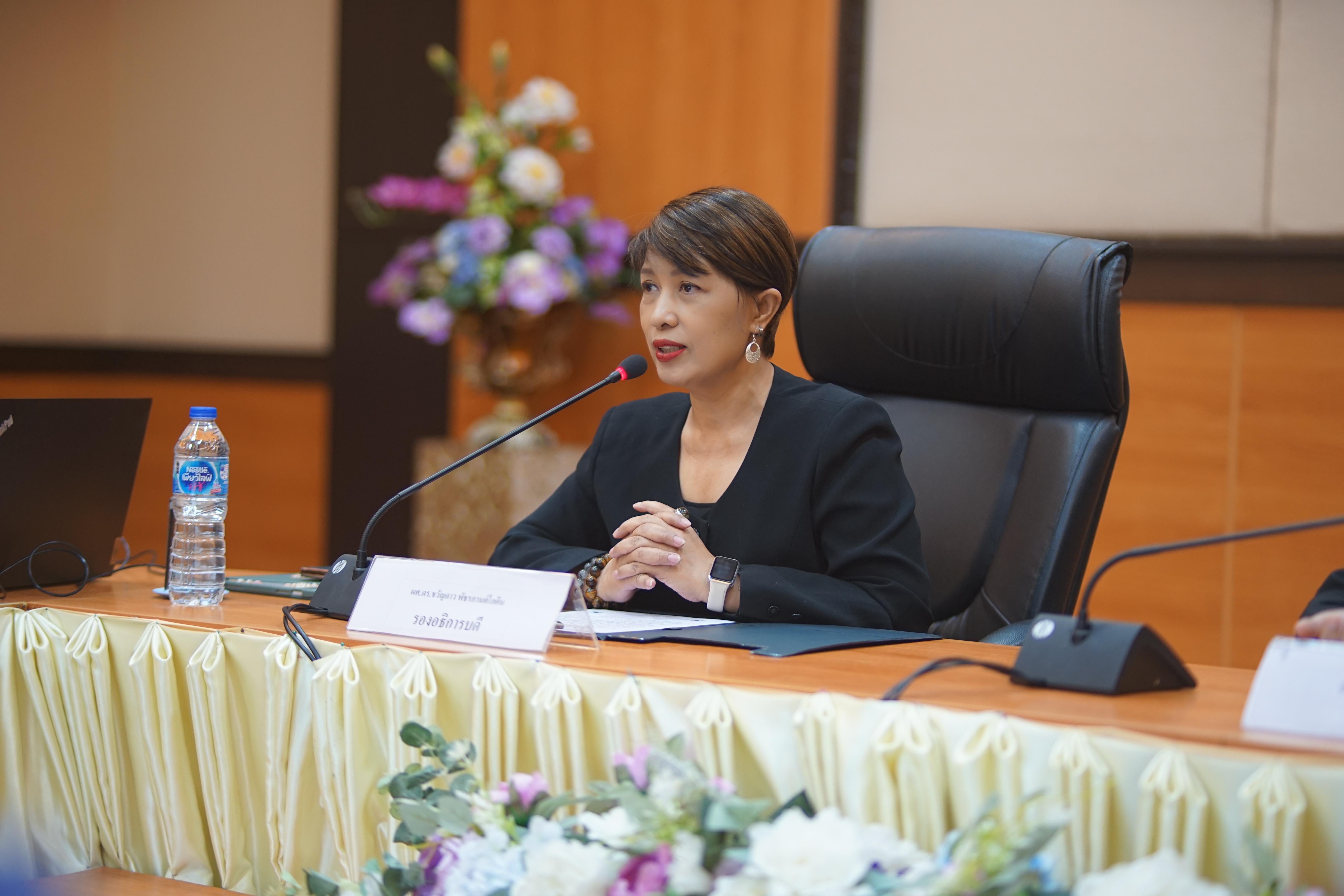 14. มรภ.กำแพงเพชร จัดอบรมระบบการควบคุมภายใน มุ่งยกระดับธรรมาภิบาลในองค์กร