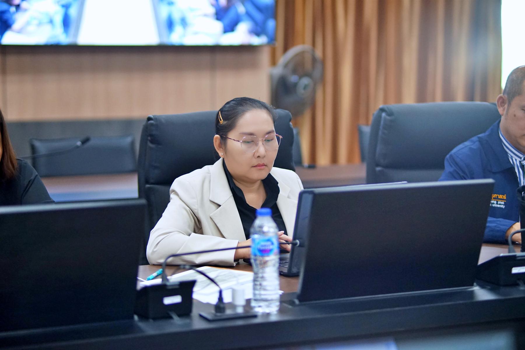 10. มรภ.กำแพงเพชร เดินหน้ายกระดับคุณภาพการศึกษา จัดอบรมเข้มแนวทางเขียน SAR และทบทวนเกณฑ์ AUN-QA เตรียมพร้อมรับการประเมินปีการศึกษา 2568