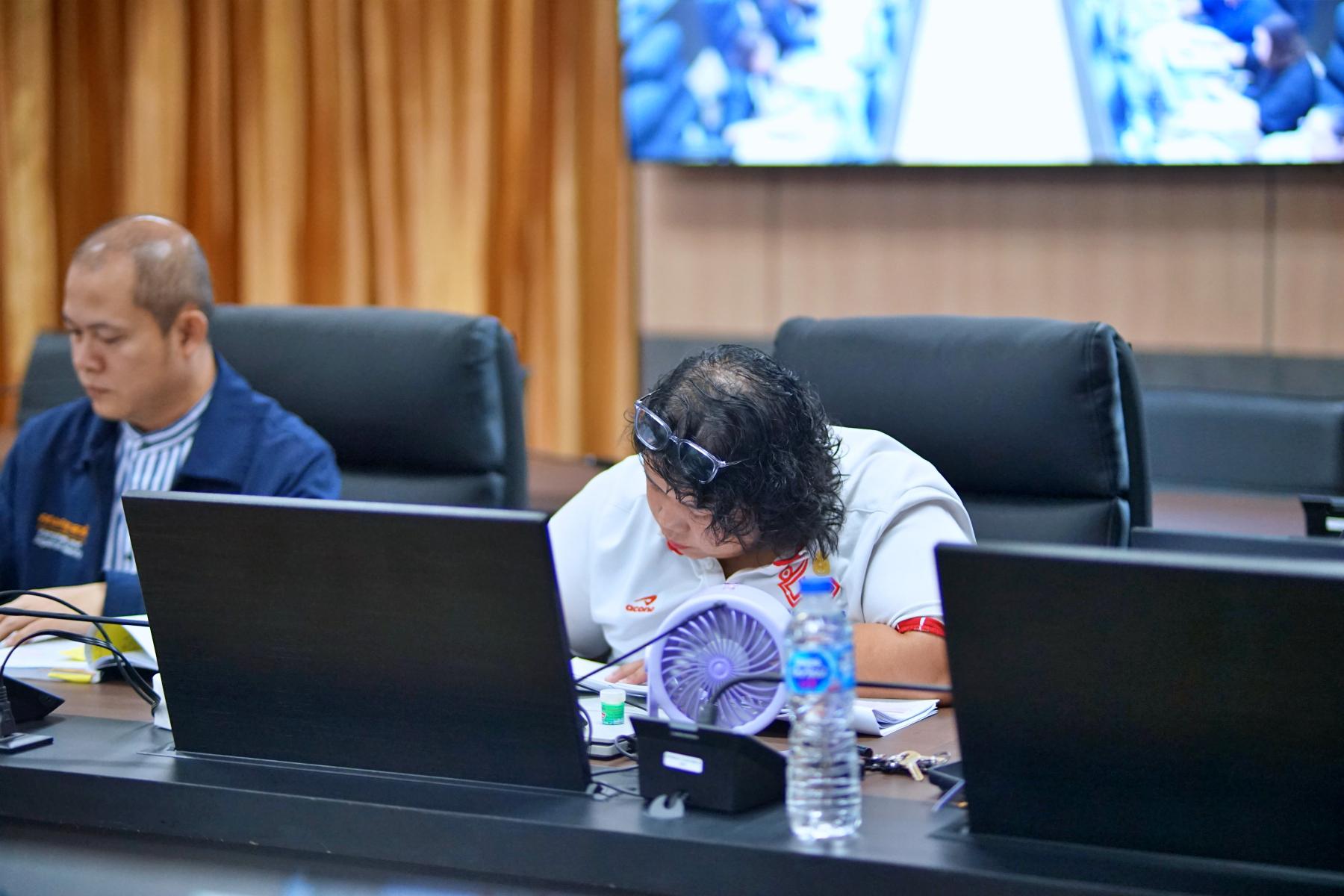 13. มรภ.กำแพงเพชร เดินหน้ายกระดับคุณภาพการศึกษา จัดอบรมเข้มแนวทางเขียน SAR และทบทวนเกณฑ์ AUN-QA เตรียมพร้อมรับการประเมินปีการศึกษา 2568