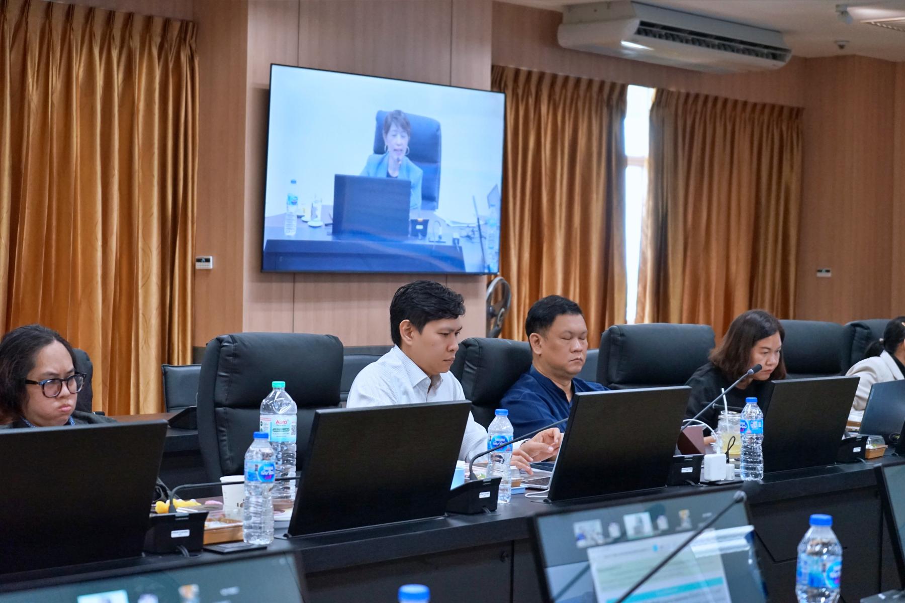 43. มรภ.กำแพงเพชร เดินหน้ายกระดับคุณภาพการศึกษา จัดอบรมเข้มแนวทางเขียน SAR และทบทวนเกณฑ์ AUN-QA เตรียมพร้อมรับการประเมินปีการศึกษา 2568