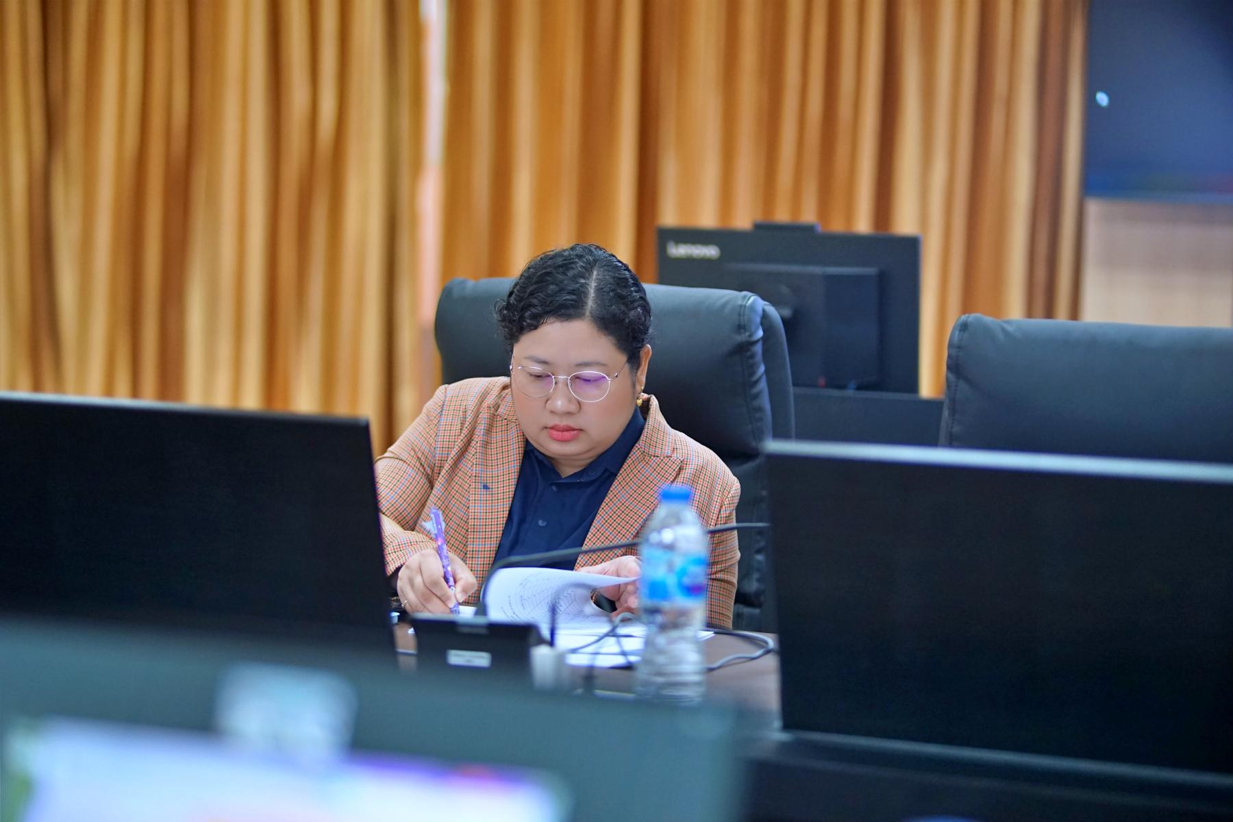 57. มรภ.กำแพงเพชร เดินหน้ายกระดับคุณภาพการศึกษา จัดอบรมเข้มแนวทางเขียน SAR และทบทวนเกณฑ์ AUN-QA เตรียมพร้อมรับการประเมินปีการศึกษา 2568