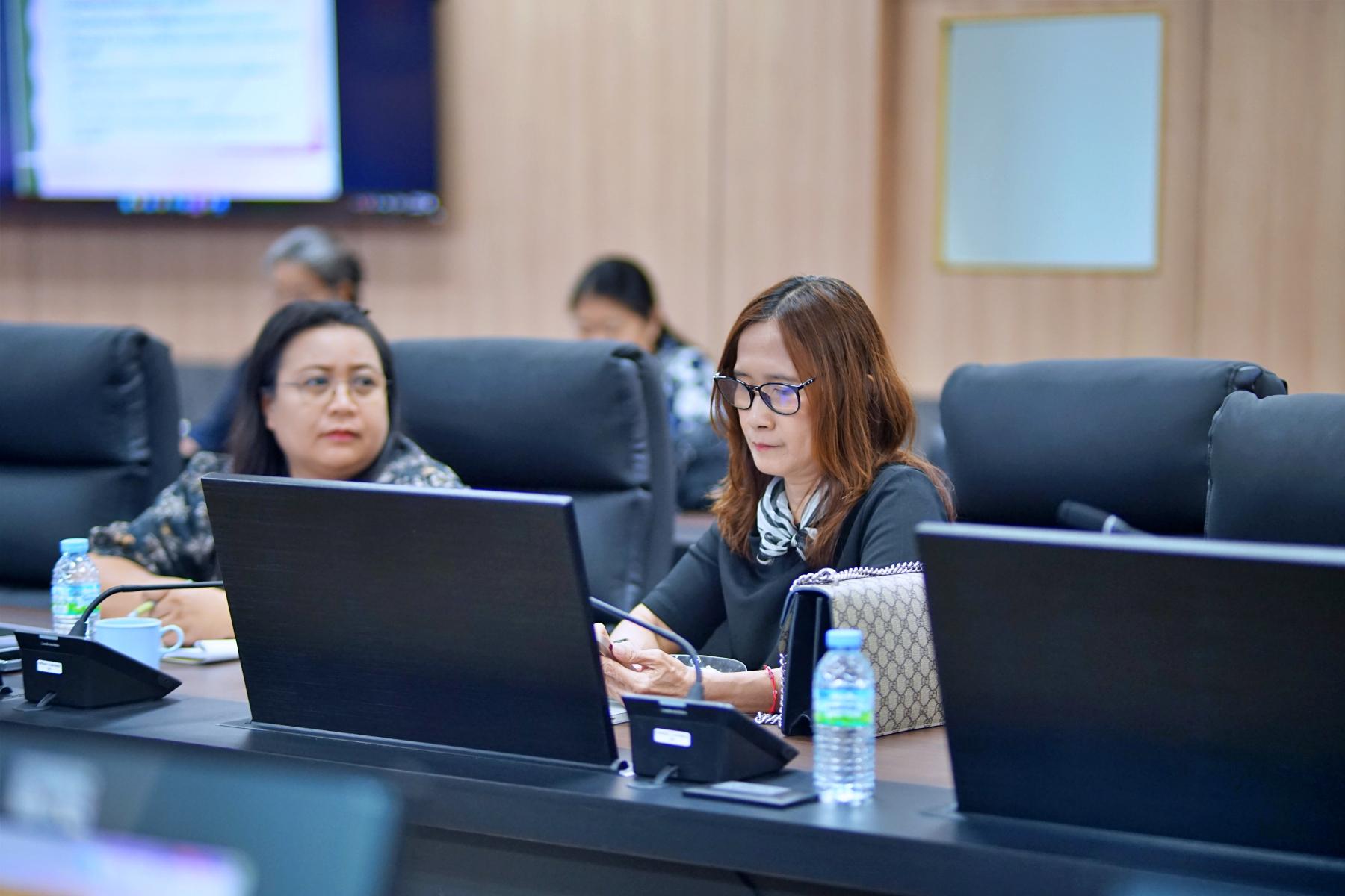65. มรภ.กำแพงเพชร เดินหน้ายกระดับคุณภาพการศึกษา จัดอบรมเข้มแนวทางเขียน SAR และทบทวนเกณฑ์ AUN-QA เตรียมพร้อมรับการประเมินปีการศึกษา 2568