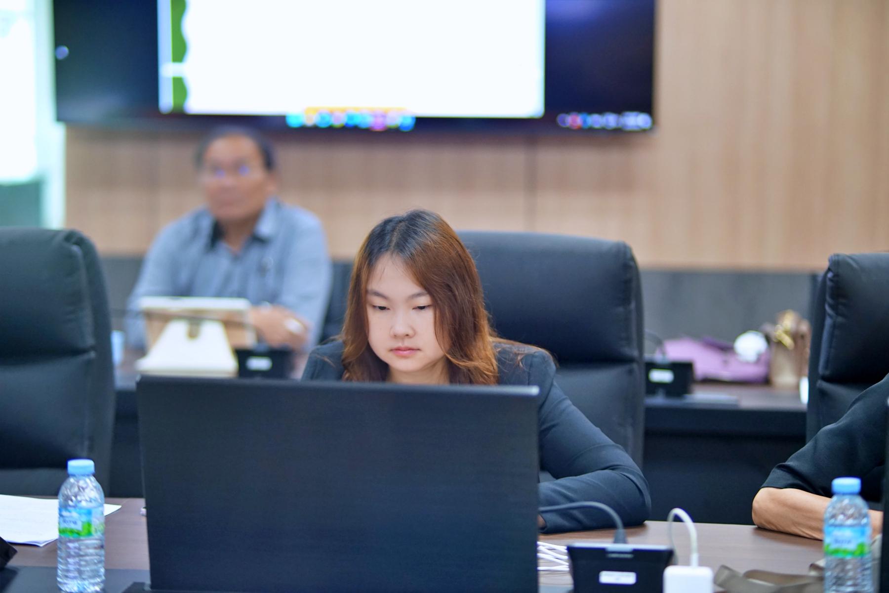 71. มรภ.กำแพงเพชร เดินหน้ายกระดับคุณภาพการศึกษา จัดอบรมเข้มแนวทางเขียน SAR และทบทวนเกณฑ์ AUN-QA เตรียมพร้อมรับการประเมินปีการศึกษา 2568