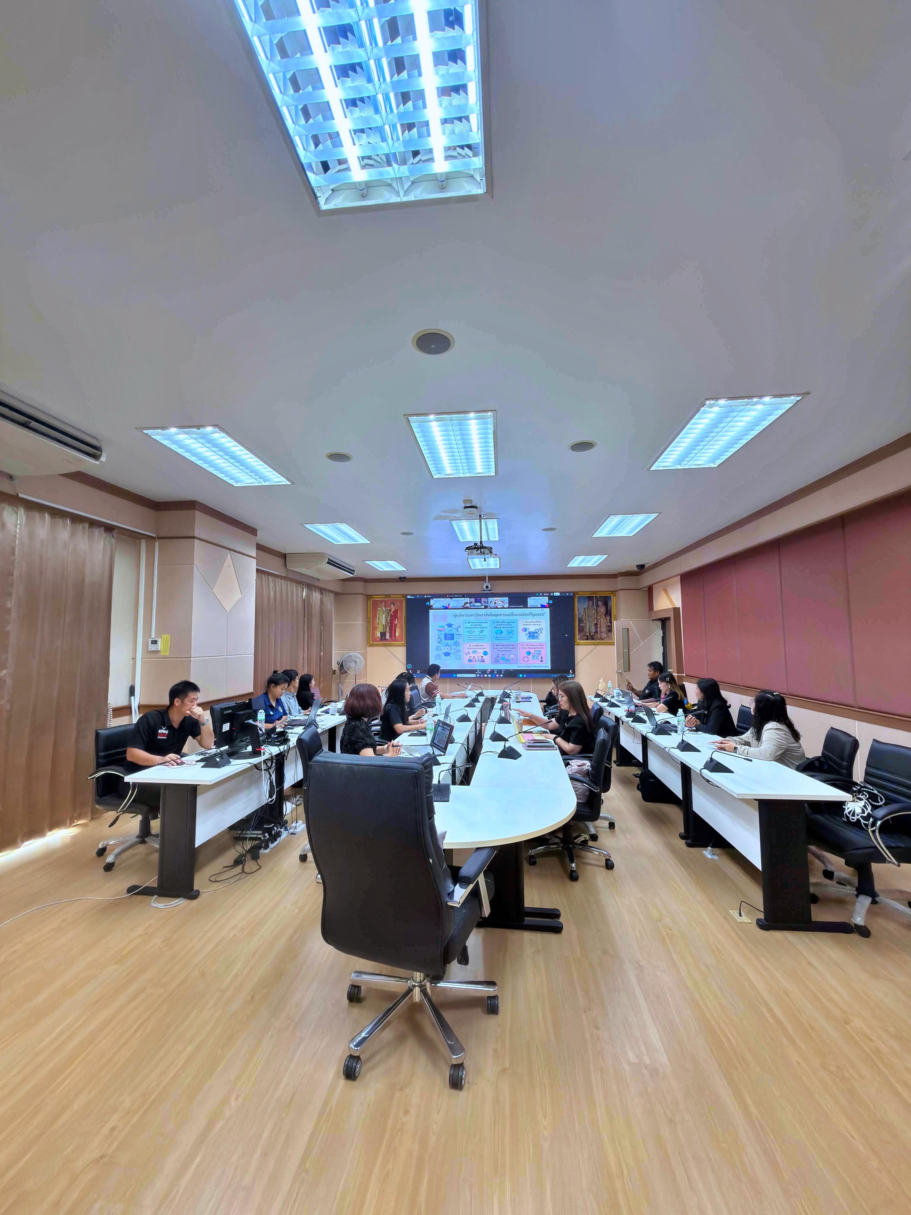 9. สป.อว. ลุยต่อจัดสัมมนา "EdPEx in Action" ครั้งที่ 2 ชูวิสัยทัศน์ผู้นำรับมือวิกฤตอุดมศึกษา มรภ.กำแพงเพชร ร่วมวงคึกคัก