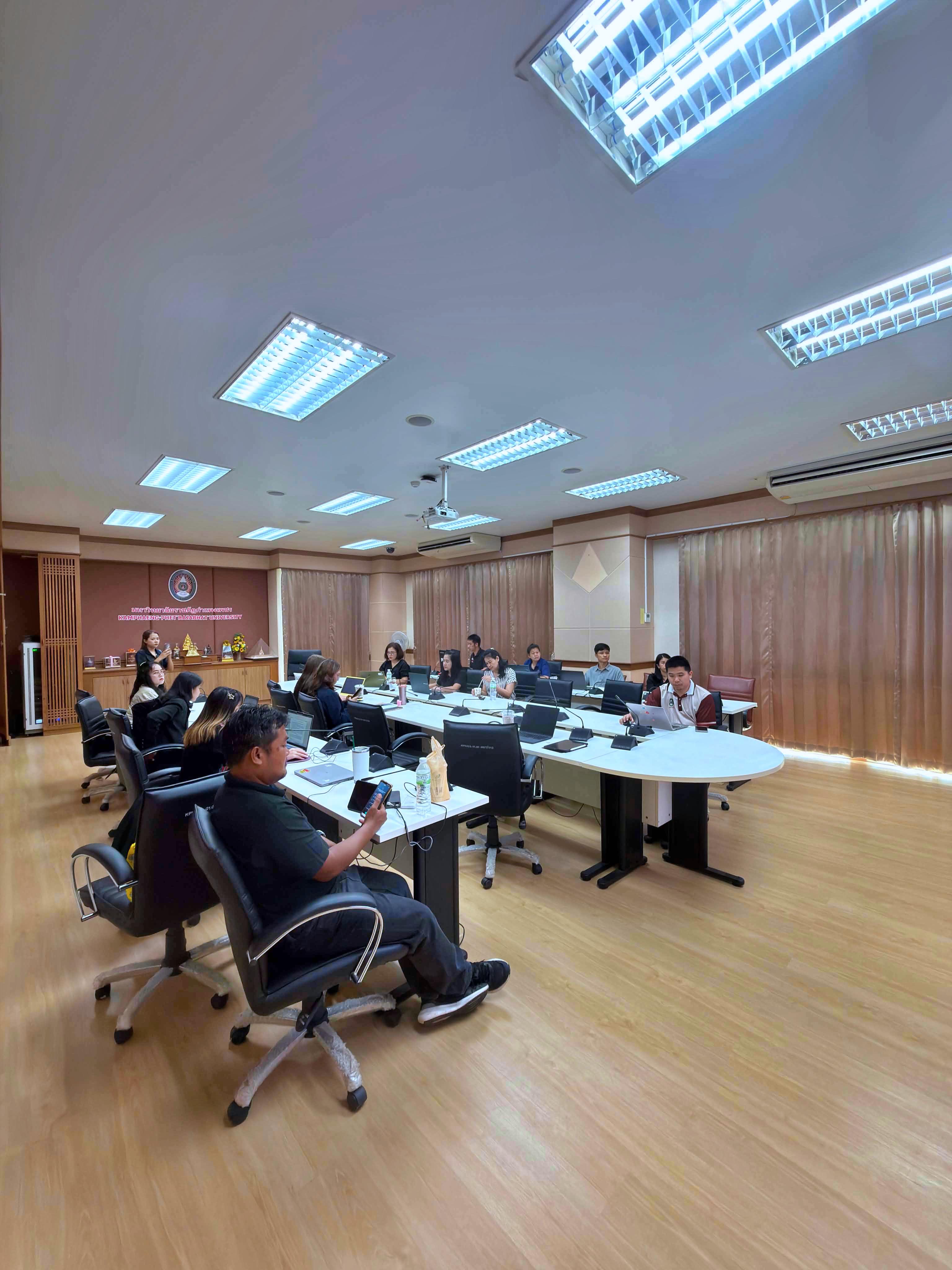 11. สป.อว. ลุยต่อจัดสัมมนา "EdPEx in Action" ครั้งที่ 2 ชูวิสัยทัศน์ผู้นำรับมือวิกฤตอุดมศึกษา มรภ.กำแพงเพชร ร่วมวงคึกคัก